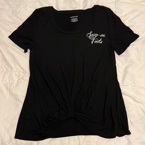 Women’s Snap On front knot tshirt